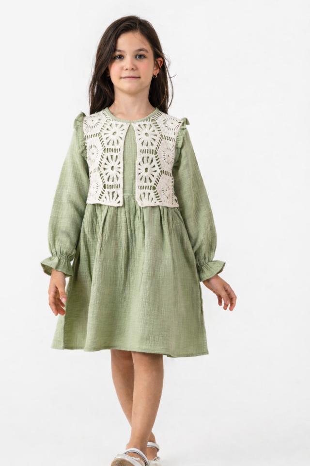 4-8 Yaş Kız Çocuk Yeşil Müslin Elbise Dantel Nakışlı