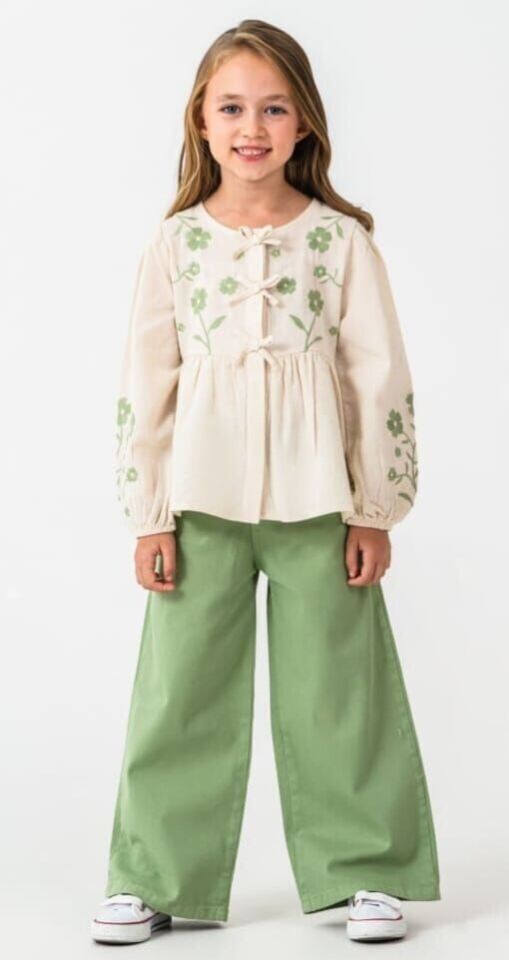 4-8 Yaş Kız Çocuk Çiçek Nakışlı Bluz Yeşil Denim Pantolon Takım