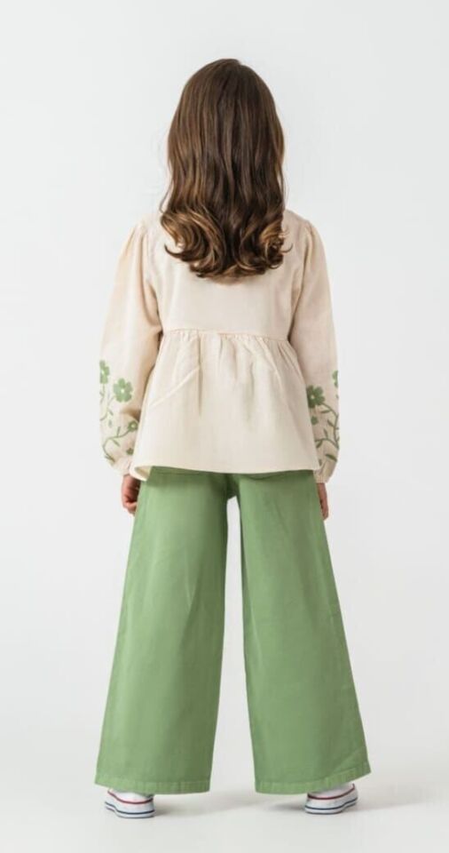 4-8 Yaş Kız Çocuk Çiçek Nakışlı Bluz Yeşil Denim Pantolon Takım